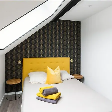 Apartament Bienvenue A Type Et Lumineux 2eme Etage *