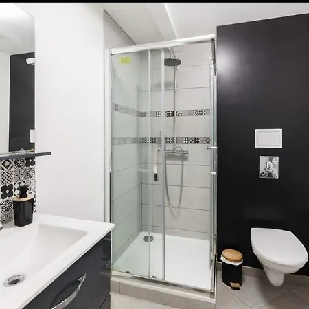 דירה Bienvenue A Type Et Lumineux 2eme Etage